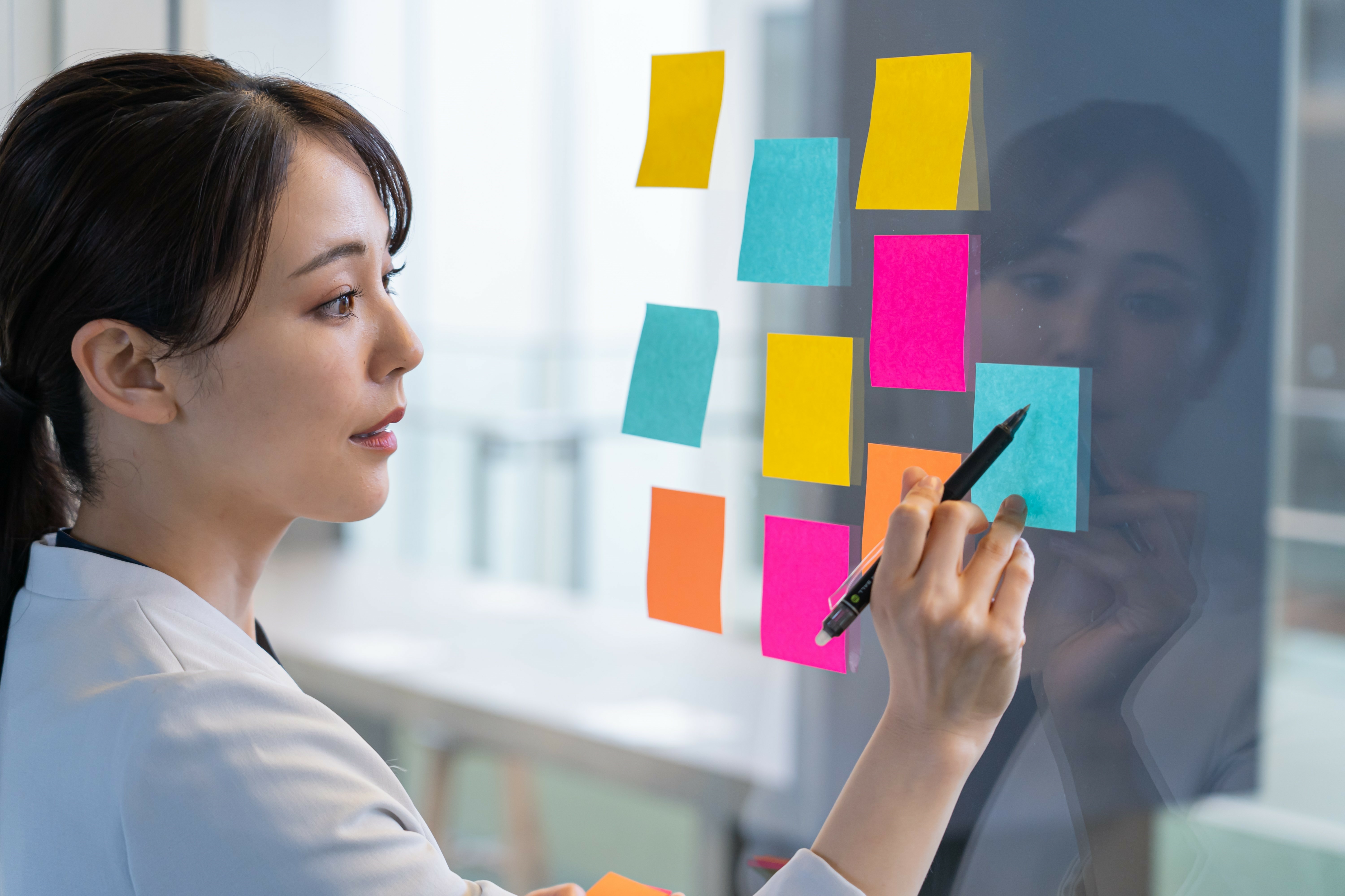 分析設計を議論する様子